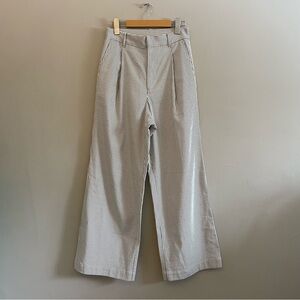 High-Waist Wide-Leg Pinstripe Pants - Cream & Black